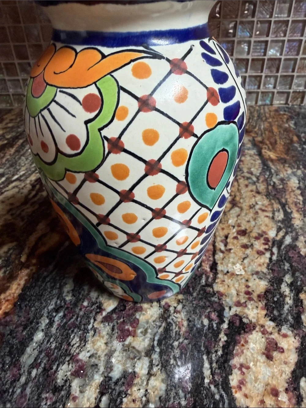 Signed vintage Mexican pottery vase hand-painted colorful 6 1/2” tall talavera - Picture 5 of 8